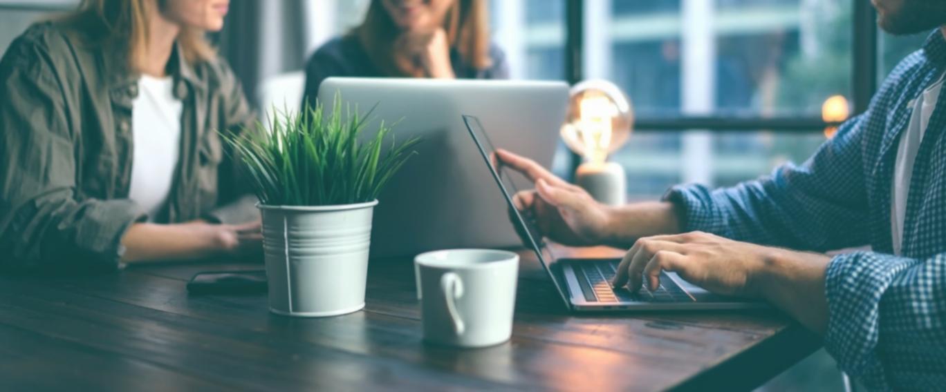 Перевірка та оновлення навчальних матеріалів з туризму